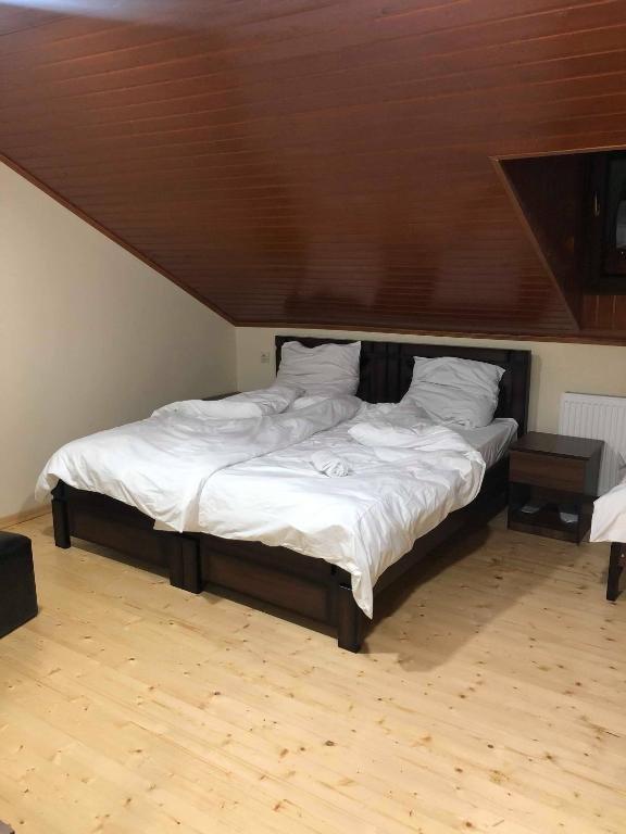Мцхета: Mtskheta Wellpoint Arsukidze 48