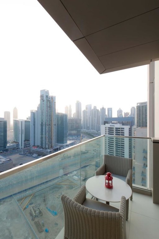 Дубай: Edens Dubai Vida Residences Downtown