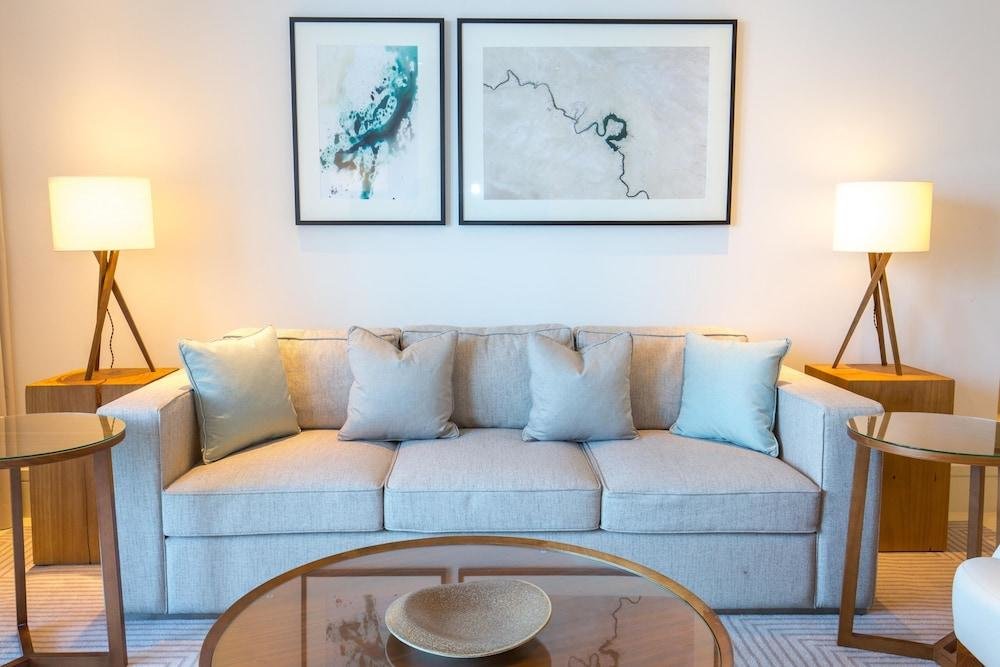 Дубай: Edens Dubai Vida Residences Downtown
