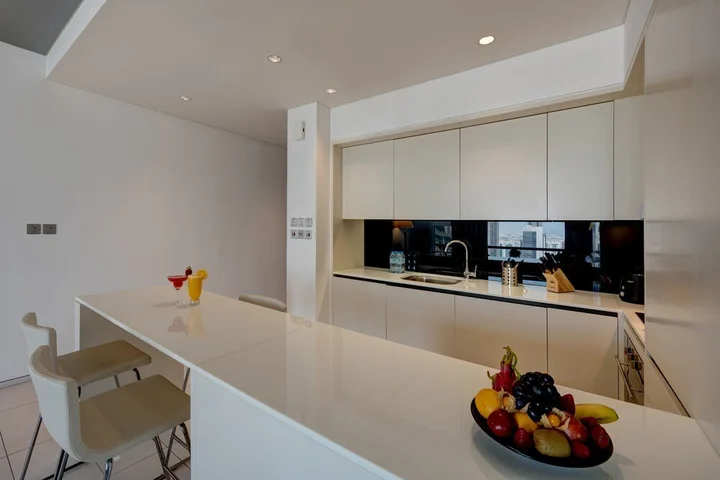 Дубай: J5 One Bedroom Apartment Holiday Homes DIFC