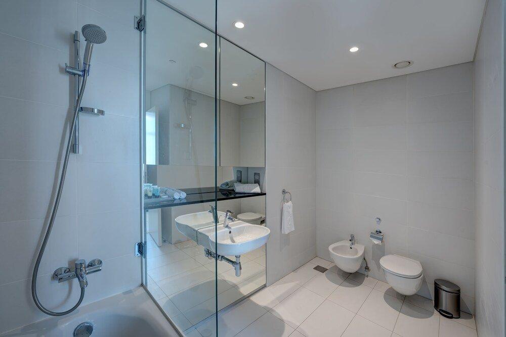 Дубай: J5 One Bedroom Apartment Holiday Homes DIFC