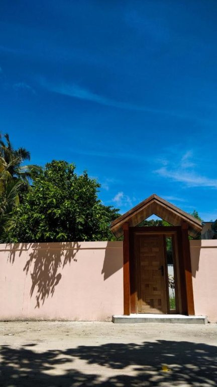 Северный атолл Мале: Akiri Surf Retreat