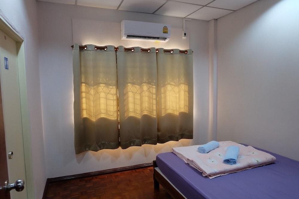 Аюттхая: JD hostel