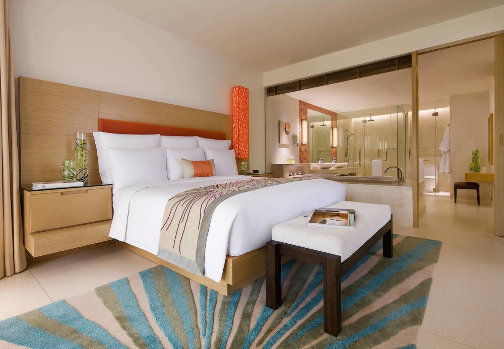 Тхаланг: Renaissance Phuket Resort  Spa