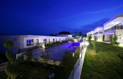 Согучак: Ada Villas Beverly Hills