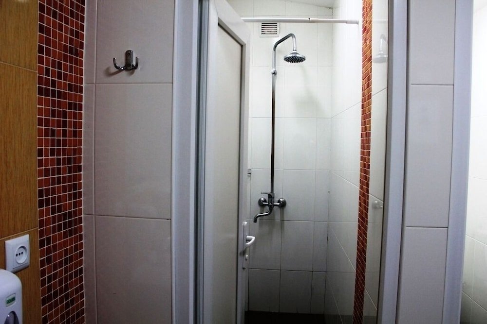 Тбилиси: Envoy Hostel