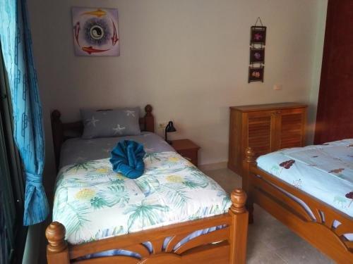 Такуа Па: Nananuira Apartment and Room