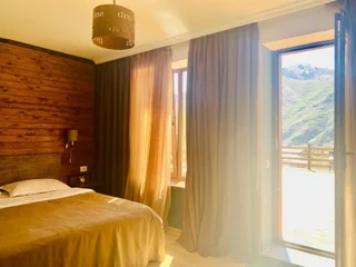 Степанцминда: Hotel Kazbegi 1963