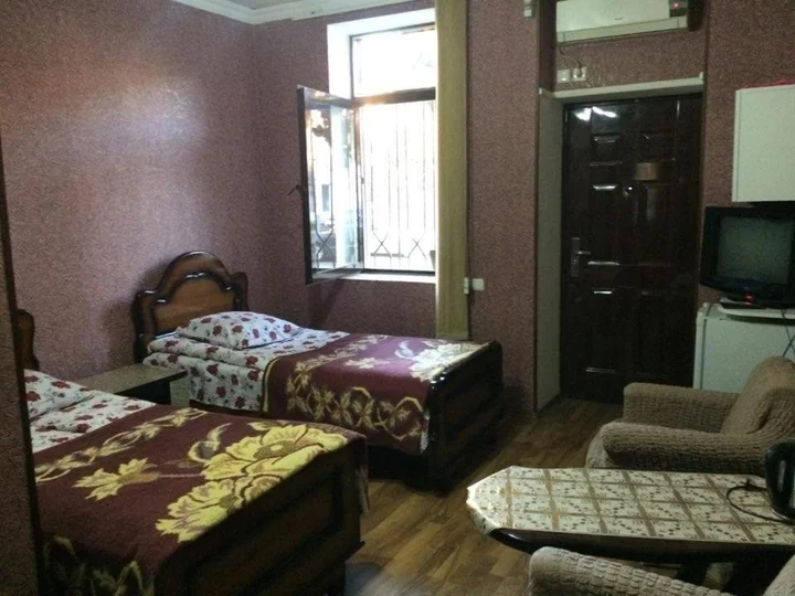 Поти: temuriRoom