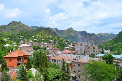 Алаверди: Parisis B&B in Alaverdi