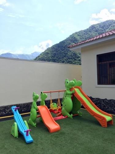 Гах: Qax Resort