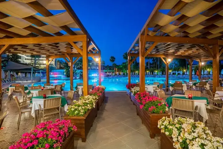Окурджалар: Kirman Arycanda De Luxe Resort