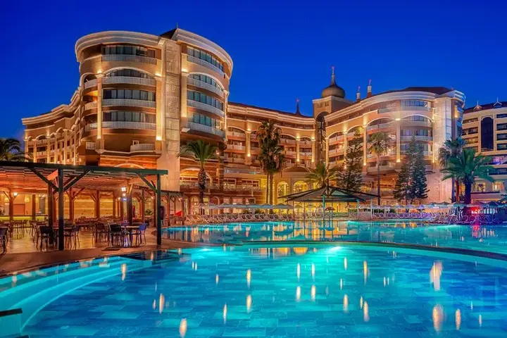 Окурджалар: Kirman Arycanda De Luxe Resort