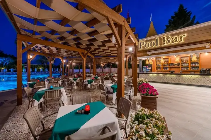 Окурджалар: Kirman Arycanda De Luxe Resort