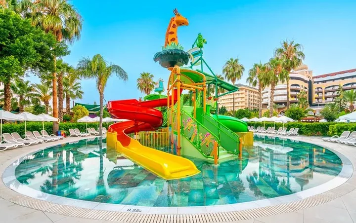 Окурджалар: Kirman Arycanda De Luxe Resort