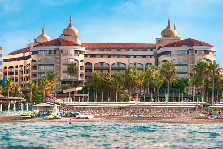 Окурджалар: Kirman Arycanda De Luxe Resort