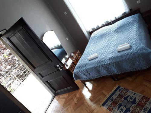 Телави: Guest House Family
