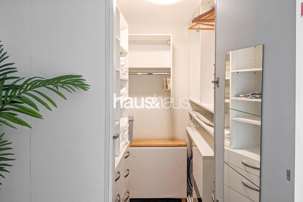 Дубай: Indigo Tower by haus & haus