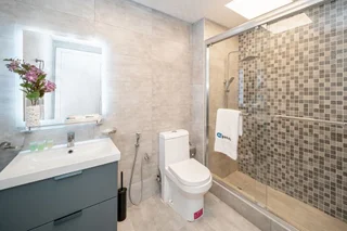 Дубай: HiGuests Vacation Homes - Escan Tower