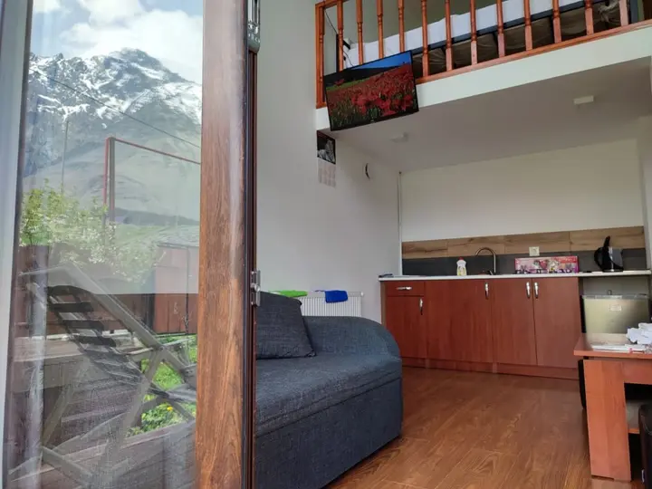 Степанцминда: Апартаменты Twin Cottages Kazbegi