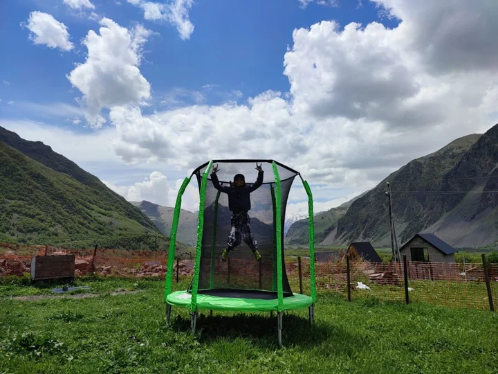 Степанцминда: Апартаменты Twin Cottages Kazbegi