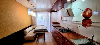 Энгельс: Квартира на Бульваре Роз