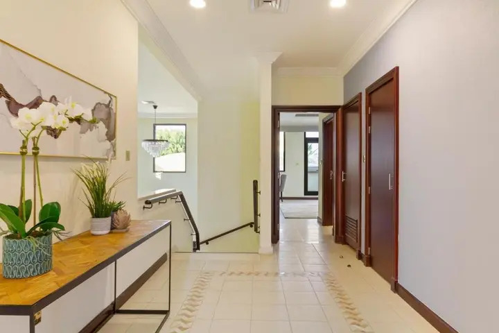 Дубай: Bespoke Residences - 4 Bedroom Luxury Villa in The Palm