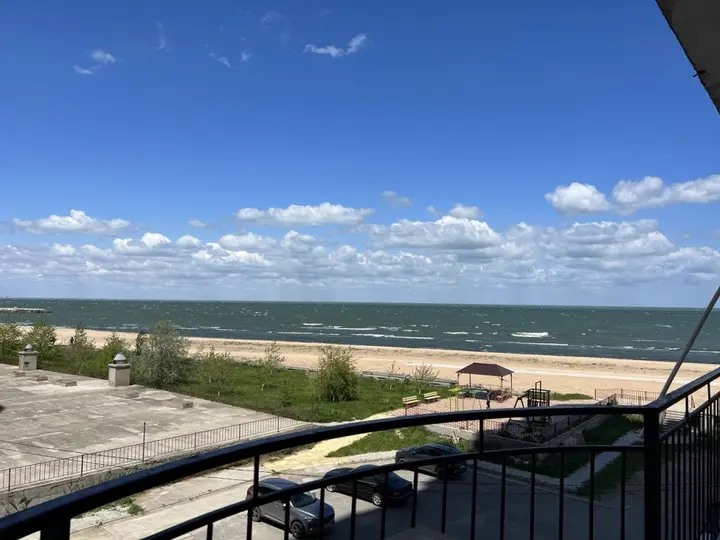 Махачкала: Апартаменты Времена года 15, 3 этаж