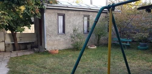 Телави: At Grandma