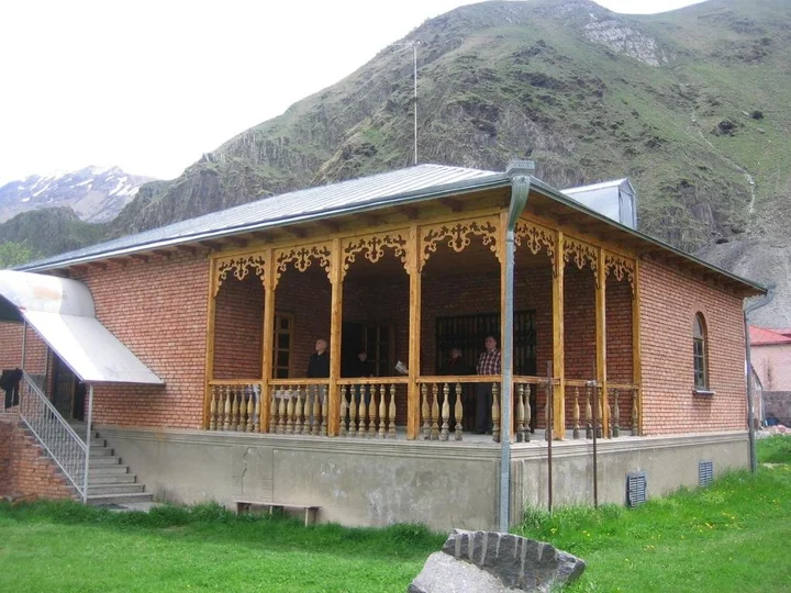 Степанцминда: Arsha Guest House