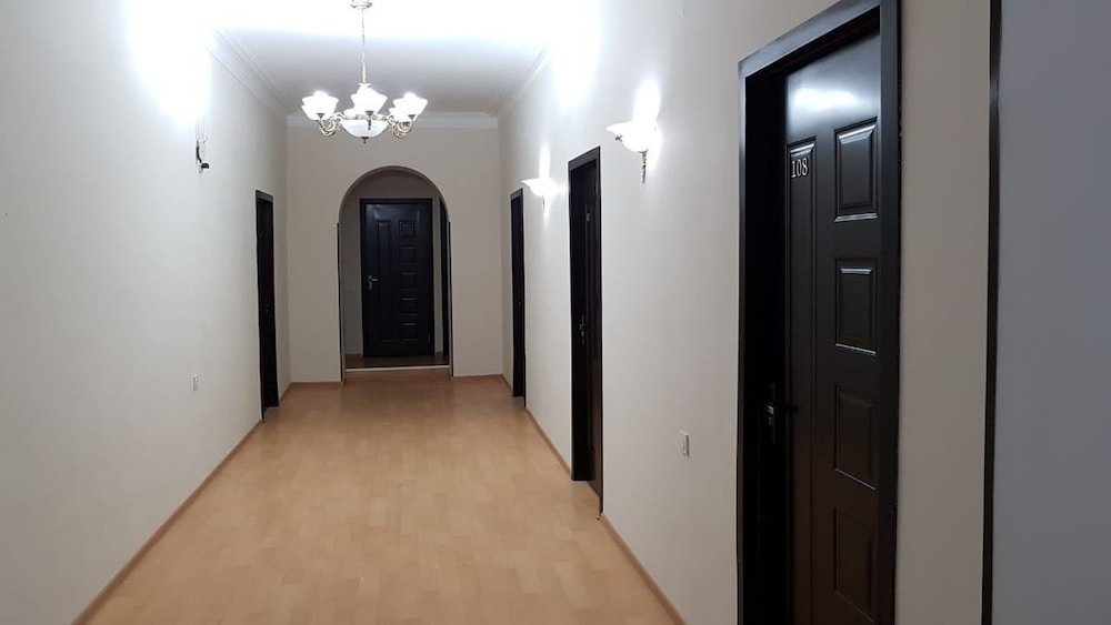 Тбилиси: Aria Green Hotel