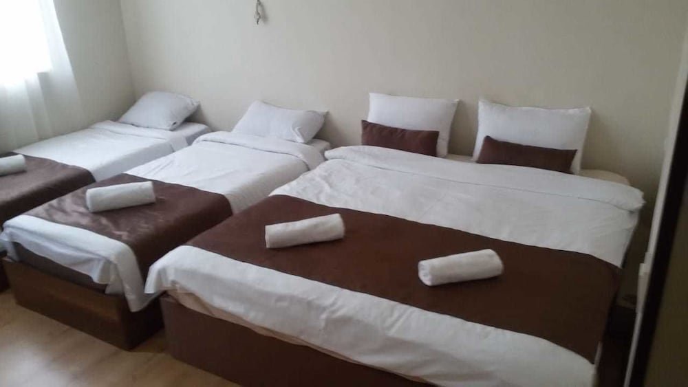 Тбилиси: Aria Green Hotel