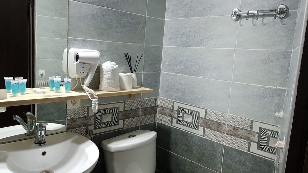 Тбилиси: Aria Green Hotel