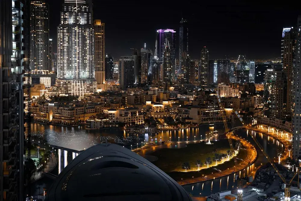 Дубай: Central Dubai Apt w Danish Twist Burj Khalifa Vws