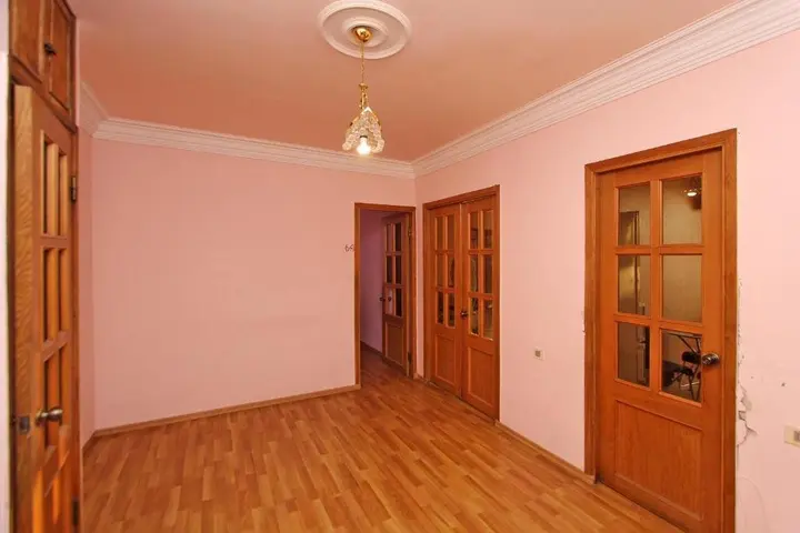 Ереван: RC apartments at 21 Sayat-Nova avenue