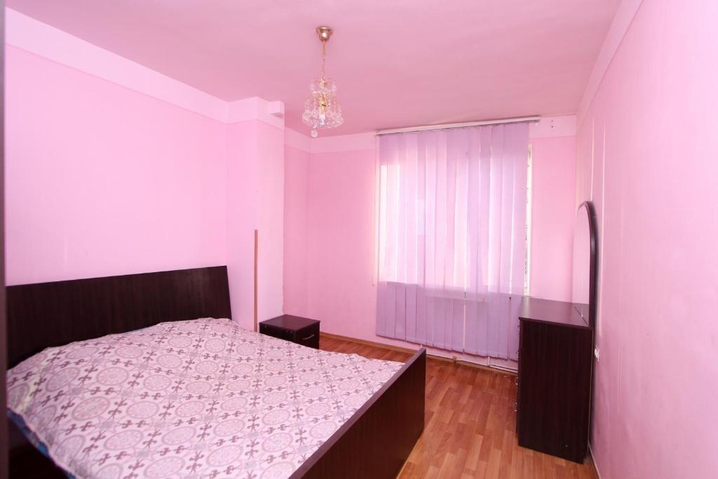 Ереван: RC apartments at 21 Sayat-Nova avenue