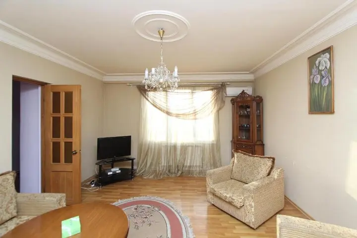 Ереван: RC apartments at 21 Sayat-Nova avenue
