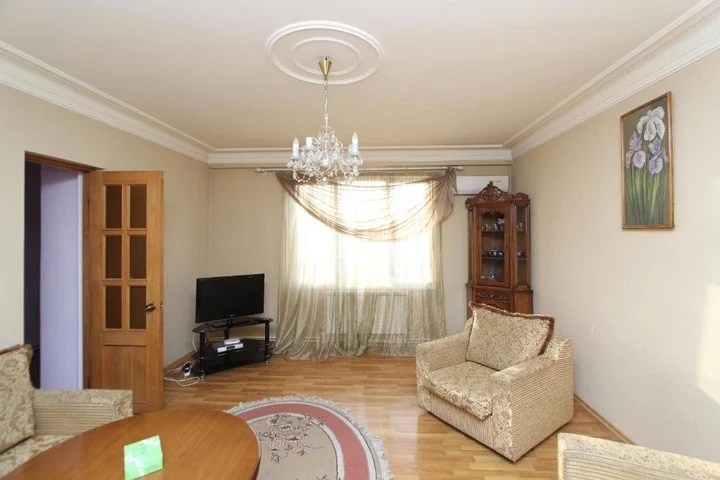 Ереван: RC apartments at 21 Sayat-Nova avenue