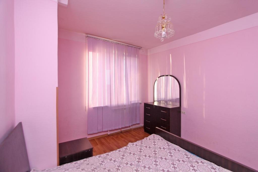 Ереван: RC apartments at 21 Sayat-Nova avenue