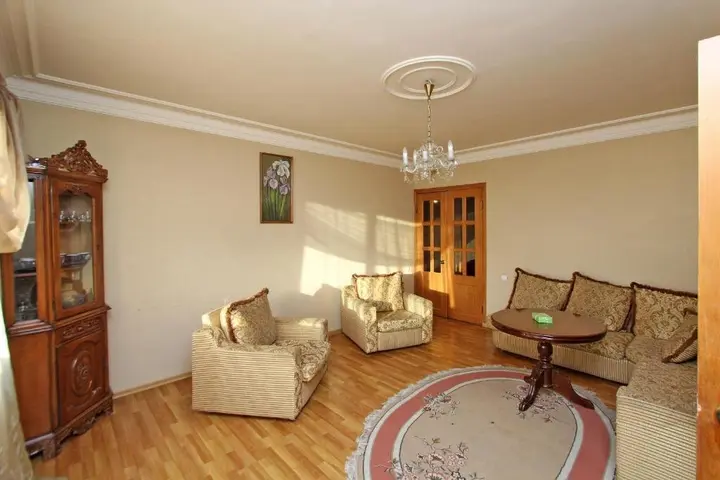Ереван: RC apartments at 21 Sayat-Nova avenue