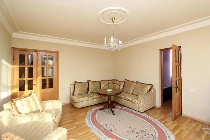 Ереван: RC apartments at 21 Sayat-Nova avenue
