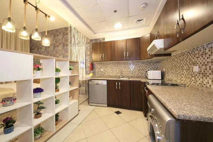 Дубай: Signature Holiday Homes - Elegant Studio Apartment in Arena Apartments