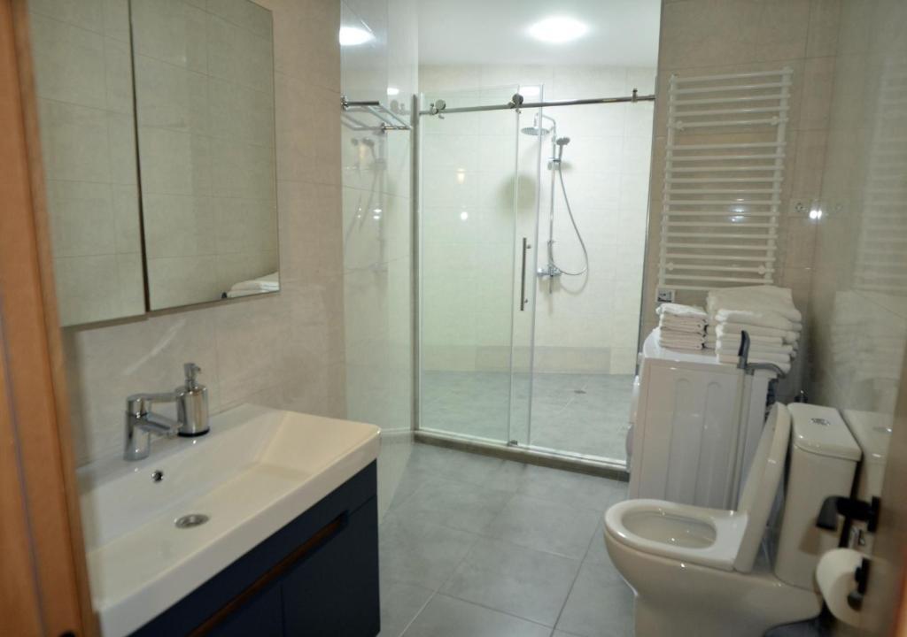 Батуми: Season Suite Apartments Hotel