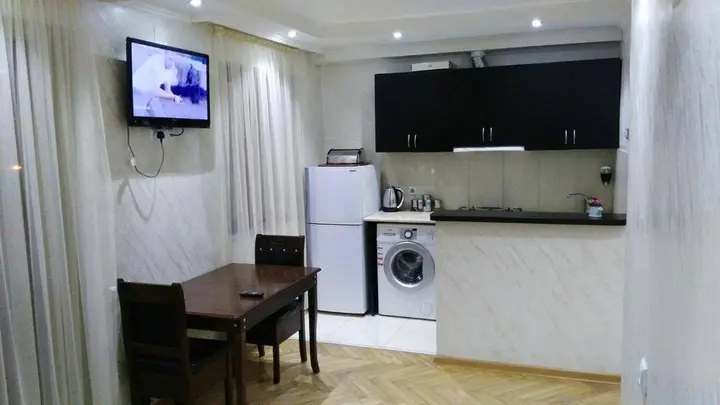Батуми: Check Inn Batumi on Rustaveli 10
