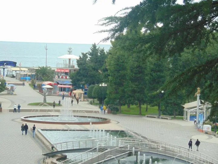 Батуми: Check Inn Batumi on Rustaveli 10
