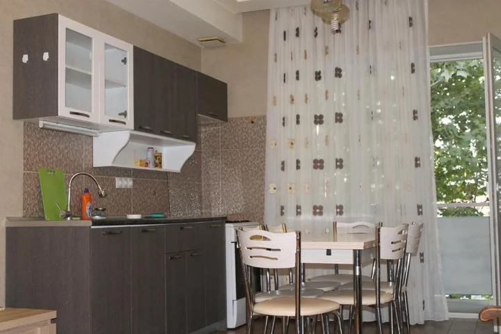 Тбилиси: Studio Paliashvili 78