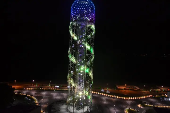 Батуми: batumi porta tower 1811