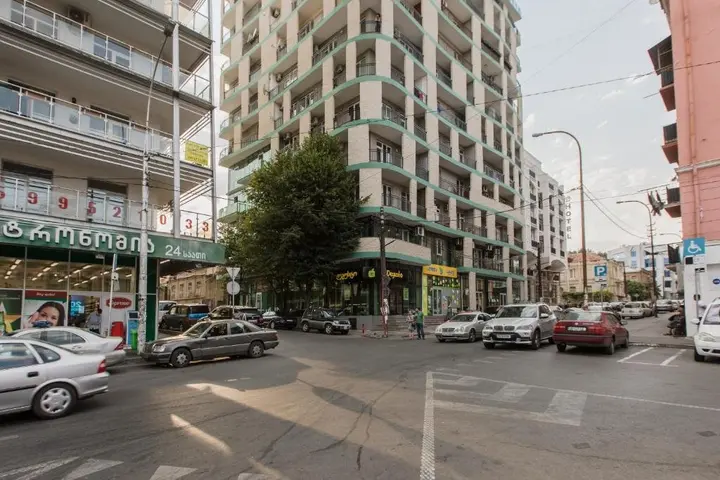 Тбилиси: Light House Apartment