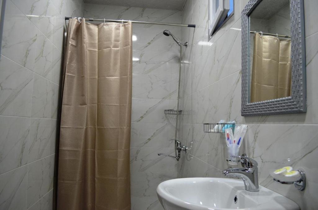 Батуми: Guram's APT 73