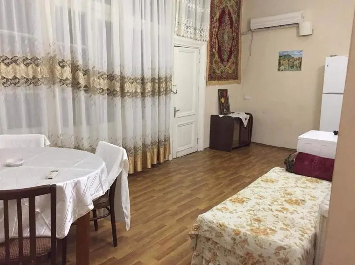 Тбилиси: Ancient Aristocratic Residence Apartment